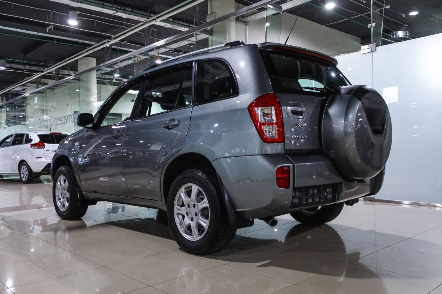 Купить Tiggo (T11) с пробегом