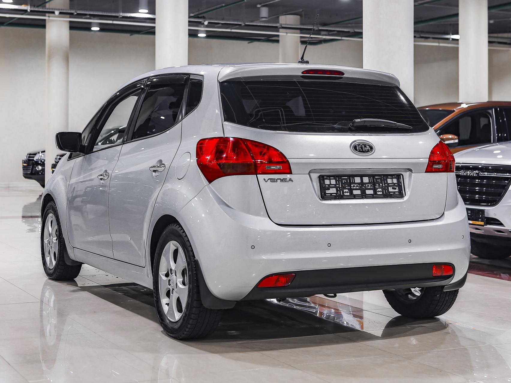 Купить Venga с пробегом