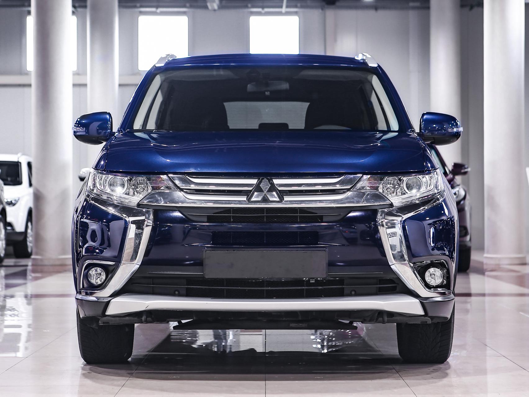 Купить Outlander с пробегом