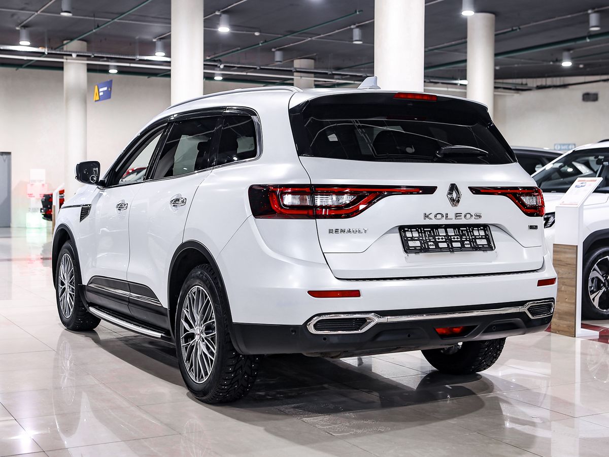 Купить Koleos с пробегом